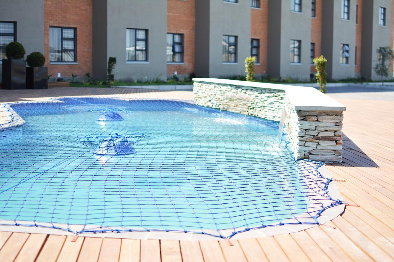 Regal Inn Hotel Мідранд Екстер'єр фото