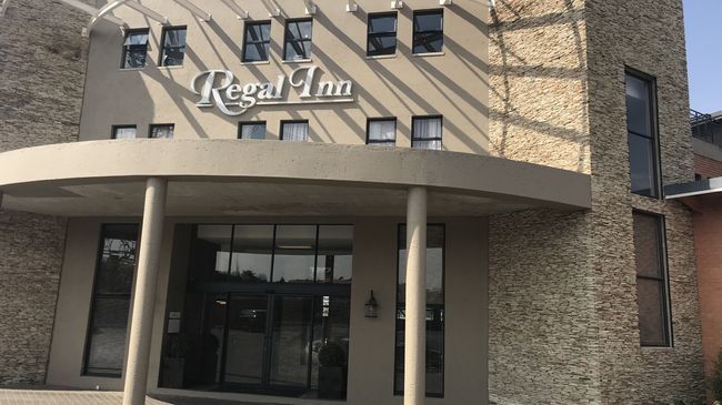 Regal Inn Hotel Мідранд Екстер'єр фото